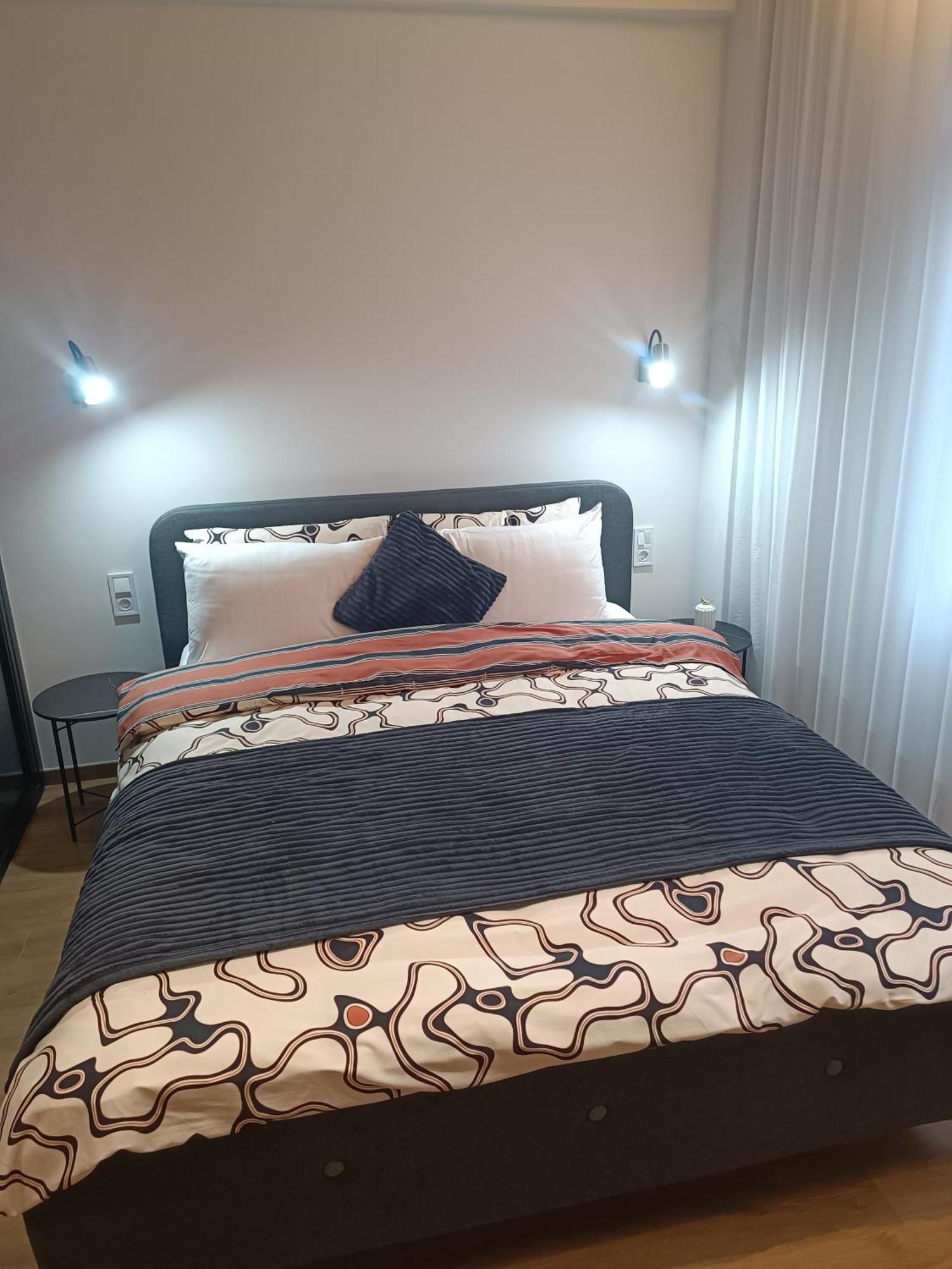 Bez Loft House דירה